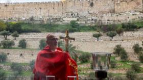 Irán: Los sionistas intentan borrar todo rastro del Islam y cristianismo