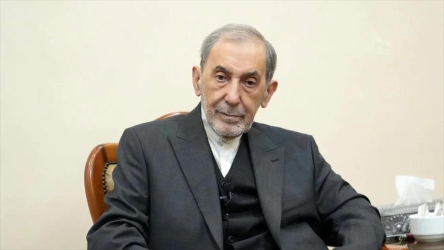 Irán: Otro tonto error de EEUU resultaría en cierre de Bab el-Mandeb