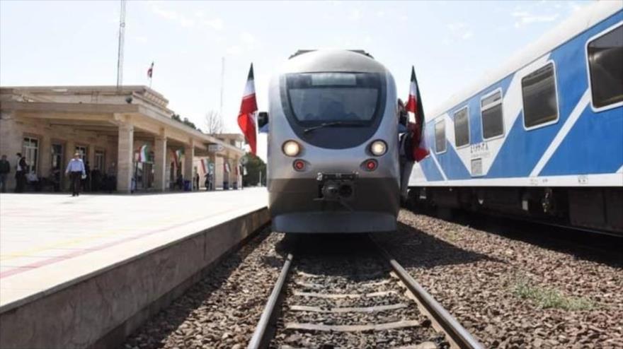 Irán restablece enlaces ferroviarios clave daños en ataques EEUU-Israel