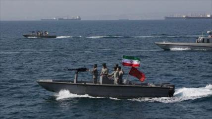 Irán reabre estrecho de Ormuz al tráfico comercial hasta final de tregua