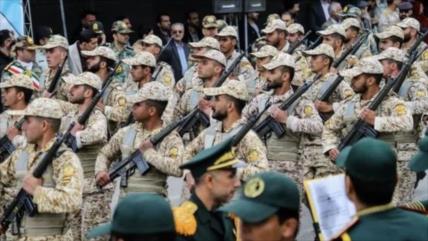 Ejército de Irán renueva lealtad al Imam Jomeini y la Revolución Islámica