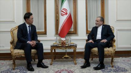 Irán: agresión de EEUU e Israel es causa de inseguridad en Ormuz