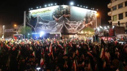 Sube a más de 30 millones cifra de voluntarios para defender Irán