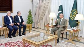 Araqchi se reúne con el premier pakistaní mientras transmite la postura de Irán