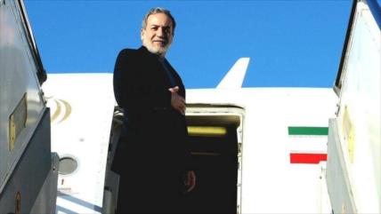 Canciller iraní abandona Pakistán mientras Trump cancela la visita de sus enviados