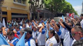 Guatemaltecos se solidarizan con el pueblo persa en el Día del Trabajo