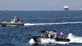Armada de Irán impide la entrada de destructores de EEUU en Ormuz
