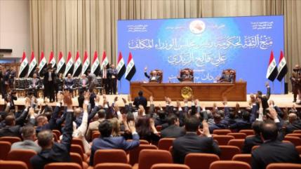 Al-Zaidi jura como primer ministro de Irak, tras luz verde del Parlamento