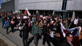 Groenlandeses protestan contra expansión de influencia de EEUU
