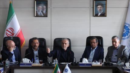Pezeshkian: Irán no cederá ante exigencias “excesivas” de EEUU