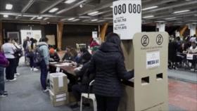 Colombianos acuden a las urnas para elegir a su próximo presidente