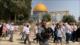 Cientos de colonos, junto a fuezas israelíes, asaltan la Mezquita Al-Aqsa 