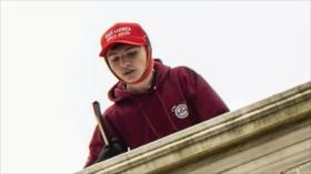 Trump emplea en Pentágono a un condenado por asalto al Congreso 