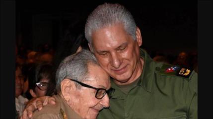 Díaz-Canel: ¡Raúl es Cuba, y a Cuba no se toca! 