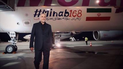 Jefe negociador iraní rinde homenaje a los mártires de Minab desde Suzia