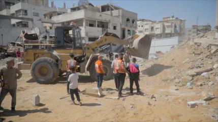 Gaza inicia la restauración de cementerios devastados por guerra israelí