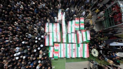 Irán: El mundo no permitirá que se olvide la “masacre” de Minab