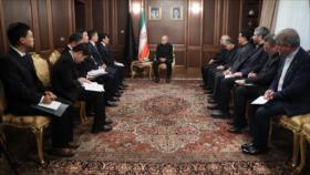 Irán jura venganza por el Líder mártir mientras dignatarios llegan al funeral