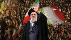 Iraníes se despiden del Líder mártir de la Revolución Islámica