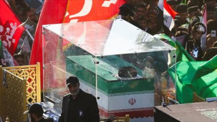 Irán: Histórico funeral en Irak fue mensaje de venganza por Líder mártir