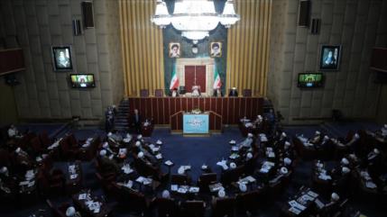 Asamblea de Expertos apoya llamado del Líder de Irán a vengar a los mártires