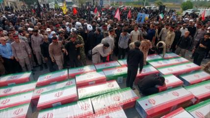 Irán revive el dolor por el asesinato de alumnos de Minab por EEUU