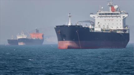 Irán afirma a agresores que el precio de crudo es su propio castigo