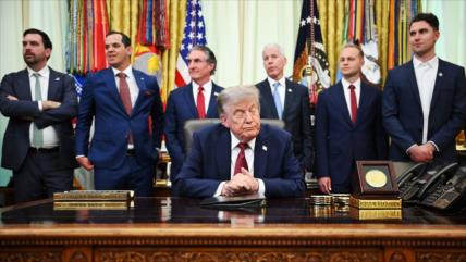 Vídeo: Trump elude pregunta sobre crímenes de guerra de EEUU en Irán