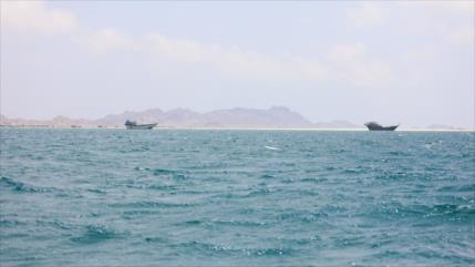 Yemen: El estrecho de Bab el-Mandeb solo está cerrado a buques saudíes