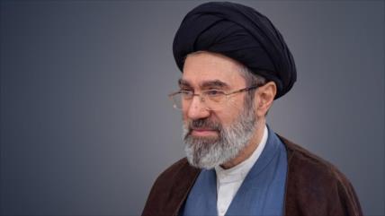Líder de Irán: Resistencia es el único camino para enfrentar a EEUU e Israel