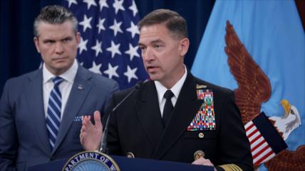 Informe: Jefe de Centcom pide cesar ataques en Ormuz; cuestiona su eficacia