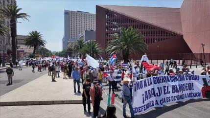 Mexicanos marchan contra imperialismo estadounidense y bloqueo a Cuba