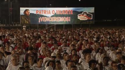 Chilenos se solidarizan con Cuba y exigen respeto a su soberanía