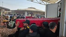 Irán recibe cuerpos de miembros del CGRI asesinados en ataque EEUU-Riad en Irak