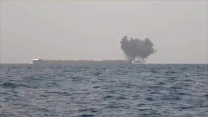 Un buque indio es hundido tras un ataque frente a costas de Yemen