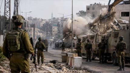 Israel ataca a reportera de Press TV en Qalandiya, Cisjordania