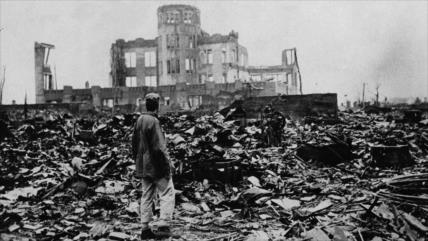 Medvédev critica a Japón por omitir papel de EEUU en los bombardeos atómicos
