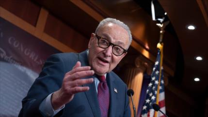 Senador Schumer acusa a Trump de priorizar su ego con la “Flota Dorada”