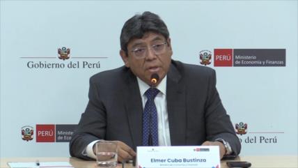Ministro de Economía de Keiko Fujimori culpa al pasado del descuadre fiscal