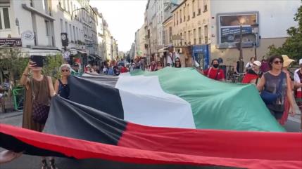 París y Milán marchan contra las masacres israelíes en Gaza