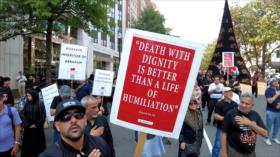 Miles asisten a la procesión anual de Arbaín en Washington