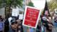 Miles asisten a la procesión anual de Arbaín en Washington