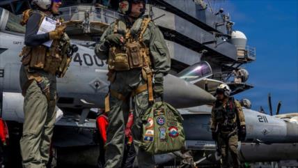 Un enfrentamiento mortal en portaviones EEUU deja siete muertos 