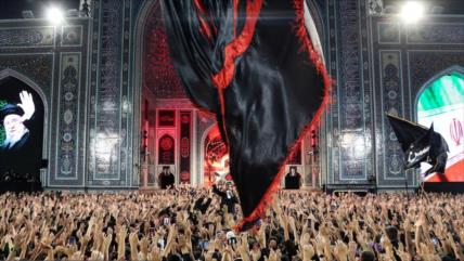 Iraníes de luto por aniversario del martirio del Imam Reza (P)