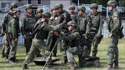 China califica de “farsa inútil” ejercicios militares de Taiwán