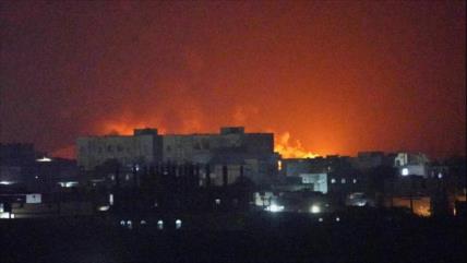 Puerto de Mocha, en Yemen, suspende operaciones tras ataques de Ansarolá