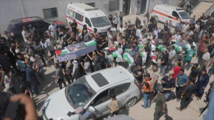 50 cuerpos recuperados de entre escombros reciben sepultura en Gaza