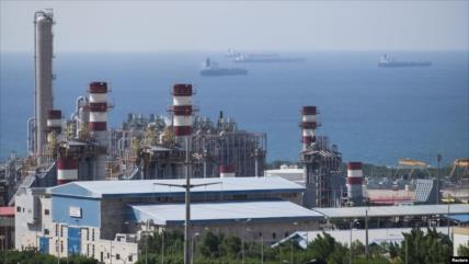 Irán descubre nuevo yacimiento con 7,5 billones de pies cúbicos de gas