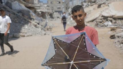 Israel amenaza con intensificar sus ataques en Gaza por lanzamiento de cometas