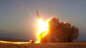 CGRI de Irán ataca con misiles un portaviones y un destructor de EEUU